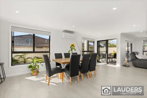 Property photo of 2/1 Hartlyn Drive Wallabi Point NSW 2430
