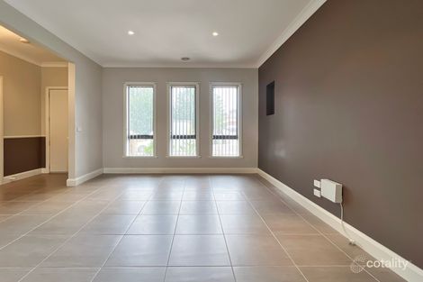 Property photo of 42 Gallery Avenue Harkness VIC 3337