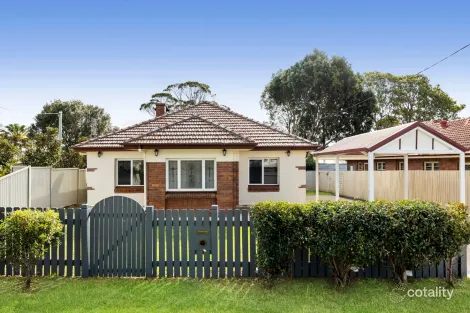 Property photo of 87 Phillip Street South Toowoomba QLD 4350