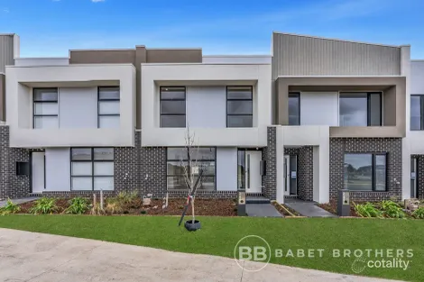 3/44 Maywood Rd, Manor Lakes, VIC 3024