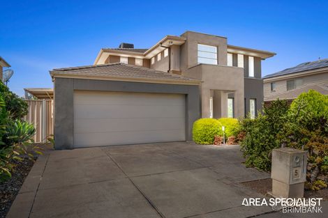 Property photo of 5 Pembrey Road Cairnlea VIC 3023