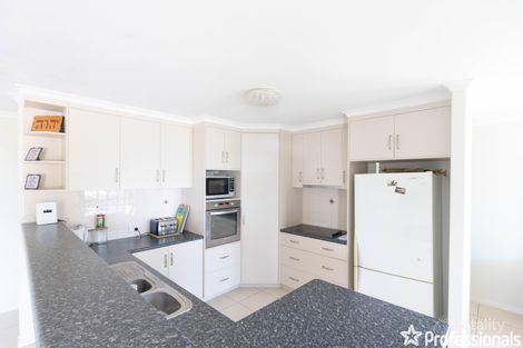 Property photo of 8 McAlary Drive Eimeo QLD 4740