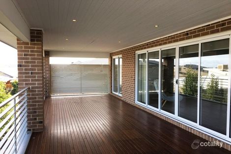 Property photo of 50 Flowerbloom Crescent Clyde North VIC 3978