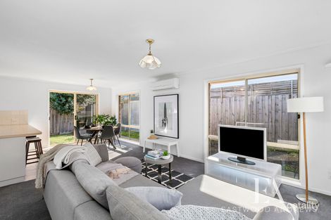 Property photo of 2/1344 Horseshoe Bend Road Torquay VIC 3228
