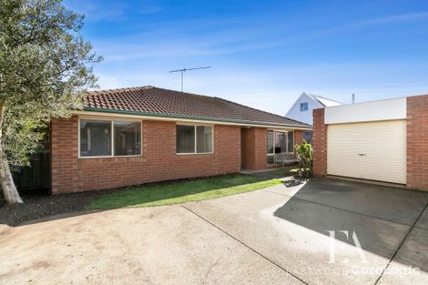 Property photo of 2/1344 Horseshoe Bend Road Torquay VIC 3228