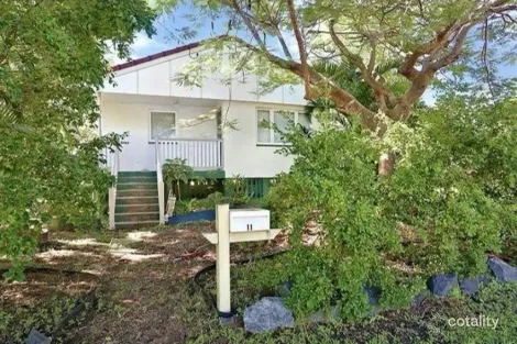 Property photo of 11 Ursula Street Riverview QLD 4303