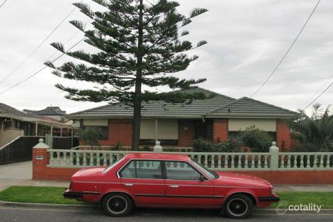 94 Montpellier Dr, Avondale Heights, VIC 3034