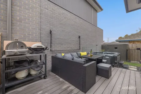 Property photo of 1D Martin Street Seaford VIC 3198