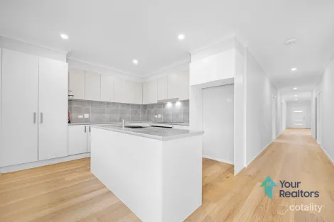 Property photo of 6 Hourigan Way Werribee VIC 3030