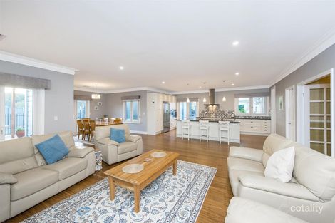 Property photo of 8 Holden Road Roleystone WA 6111