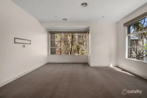 Property photo of 1 Everett Court Macleod VIC 3085