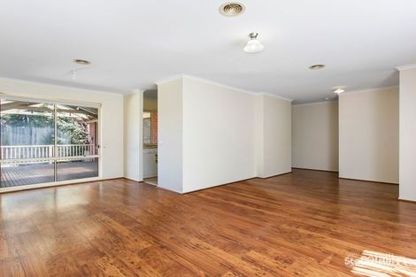 Property photo of 52 Browtop Road Narre Warren VIC 3805