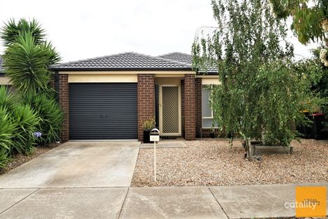 51 Peter Pan Cres, Kurunjang, VIC 3337