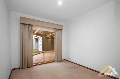 Property photo of 21 Marrah Drive Wy Yung VIC 3875