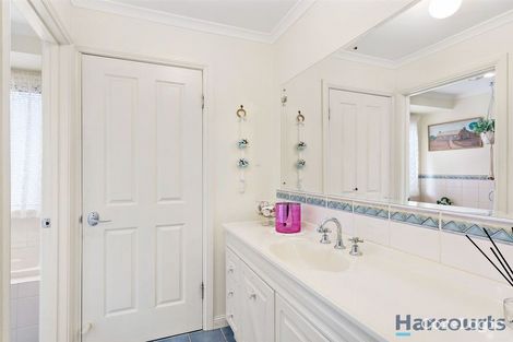 Property photo of 28 Coley Place Greenwith SA 5125