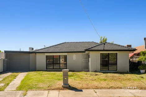 7 Cavell Cl, St Albans, VIC 3021