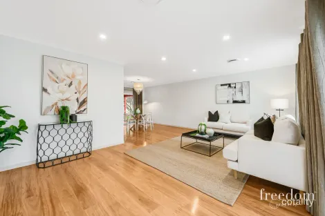 Property photo of 5 Haybale Place Melton West VIC 3337