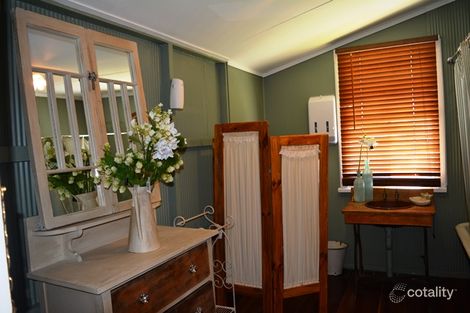 Property photo of 28 Daisy Street Blackall QLD 4472