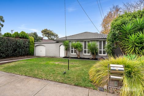 Property photo of 7 Pickworth Drive Dingley Village VIC 3172