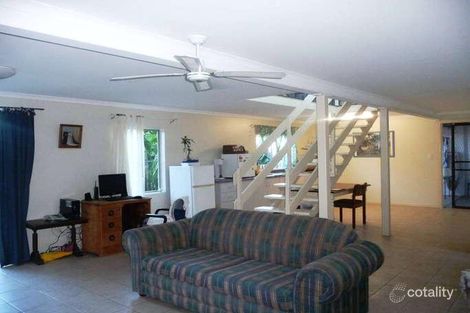 Property photo of 18 Yaralla Street Barney Point QLD 4680