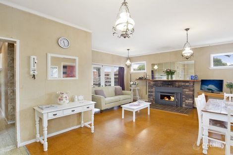 Property photo of 94 Cook Street Forestville NSW 2087