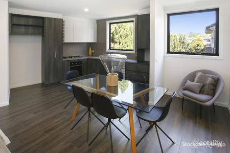 Property photo of 26 Collared Close Bundoora VIC 3083