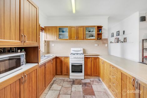 Property photo of 213 Robert Road Bentley Park QLD 4869