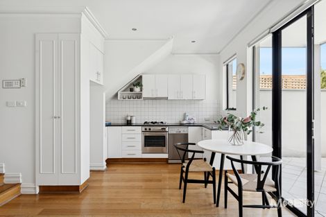 2/14 Launder St, Hawthorn, VIC 3122