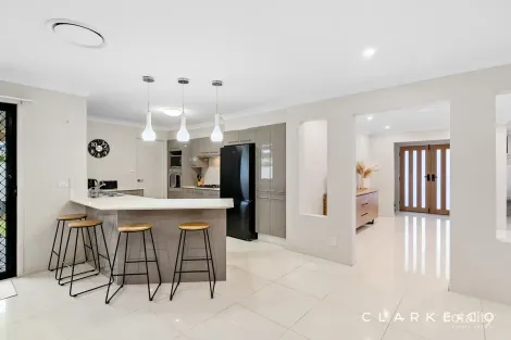 Property photo of 64 Budgeree Drive Aberglasslyn NSW 2320