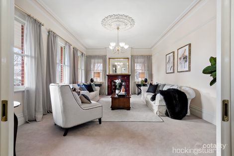 Property photo of 2 McPherson Place Werribee VIC 3030