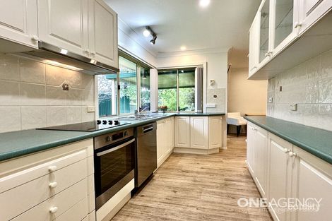 Property photo of 10 Sharwen Place Blaxland NSW 2774
