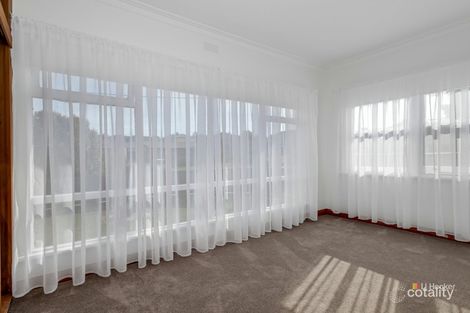 Property photo of 11 Murfet Crescent Devonport TAS 7310