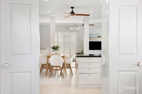 Property photo of 7 Kakirra Place Eight Mile Plains QLD 4113