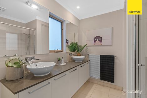 Property photo of 81 Lancefield Circuit Eynesbury VIC 3338