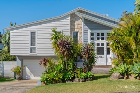 Property photo of 4 Shipton Crescent Mollymook NSW 2539