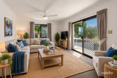 Property photo of 4/35 Humpybong Esplanade Redcliffe QLD 4020