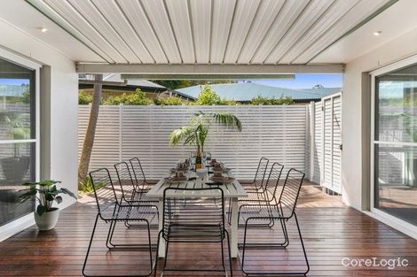 Property photo of 14 Summerfield Place Kenmore QLD 4069