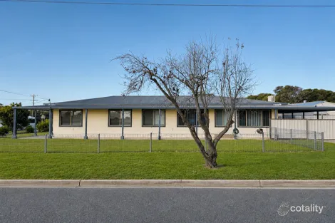 34 Hay St, Corowa, NSW 2646