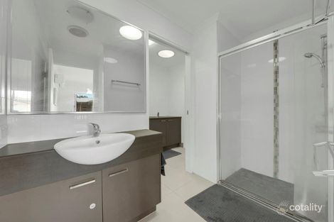 5/5 Valley Vista Ct, West Gladstone, QLD 4680