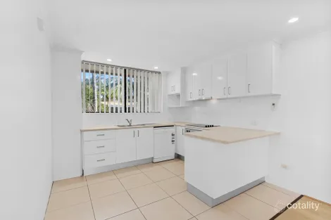 Property photo of 4/141 Central Avenue Indooroopilly QLD 4068