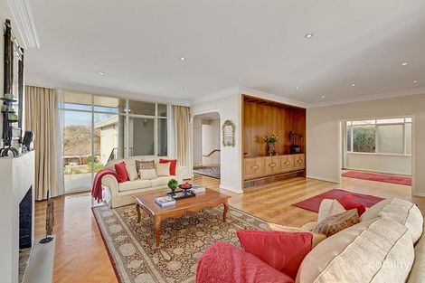 Property photo of 37 Ursa Street Balwyn North VIC 3104