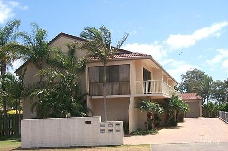 Property photo of 5/208 Cypress Street Urangan QLD 4655
