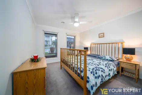 Property photo of 12 Coolana Drive Clyde North VIC 3978