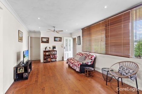 Property photo of 6 Lakedge Avenue Berkeley Vale NSW 2261