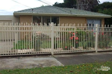 11 Timberglade Dr, Noble Park North, VIC 3174