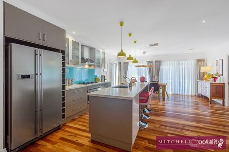 Property photo of 10 Alexander Circle Patterson Lakes VIC 3197