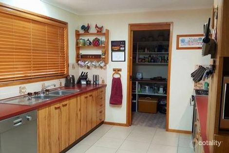 307 Hornsbys Rd, Keely, VIC 3568