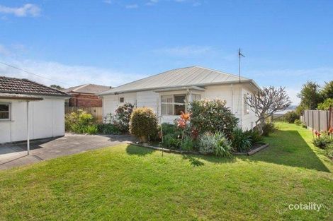 Property photo of 10 Oak Street Blackwall NSW 2256