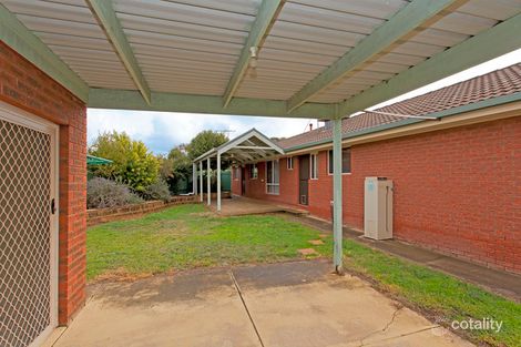 Property photo of 1/4 Holt Place West Wodonga VIC 3690