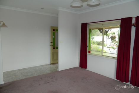 Property photo of 10 Boulder Crescent Hazelbrook NSW 2779